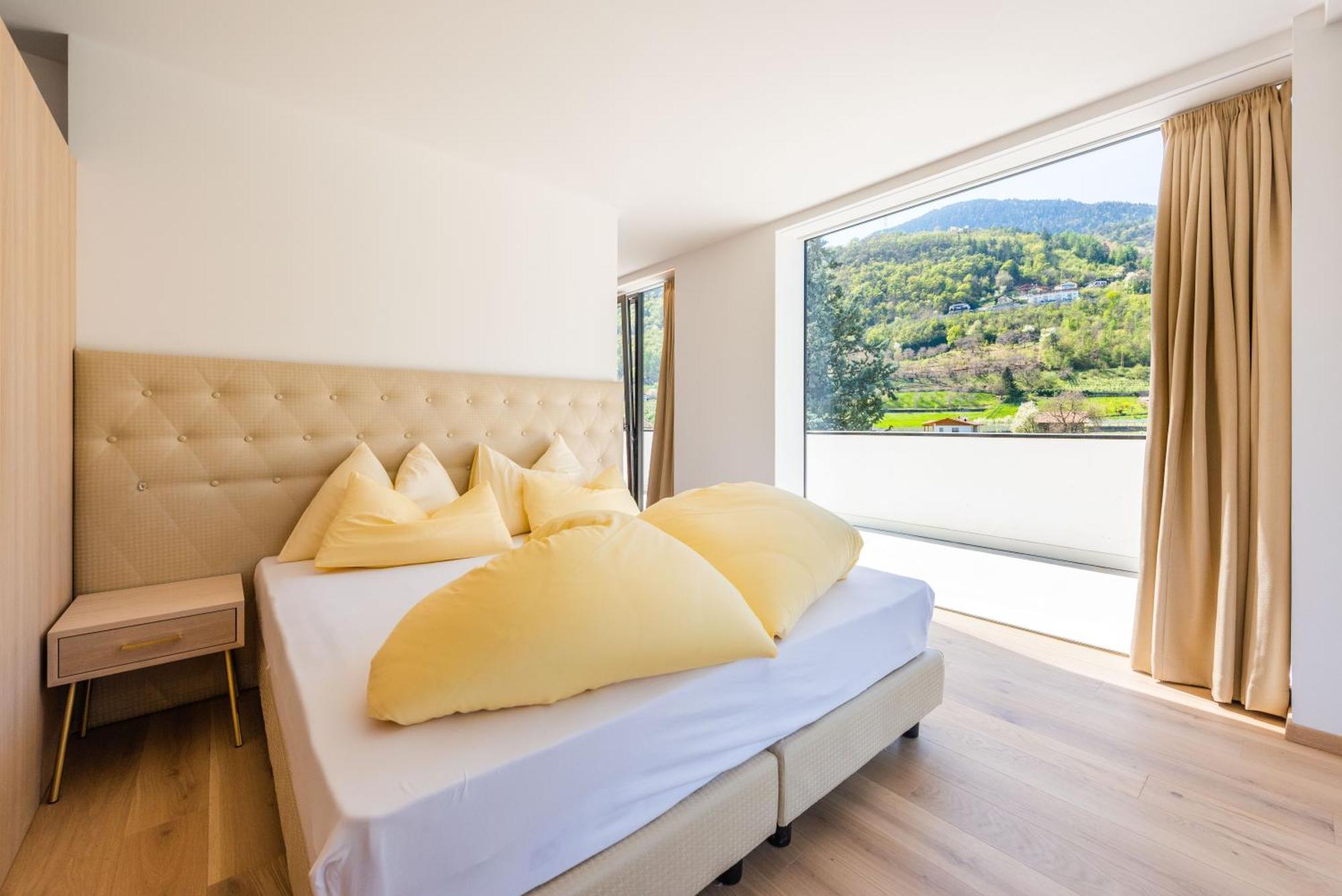 Hotel Gschwangut Lana Kültér fotó